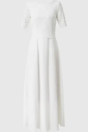 Vera Mont Abendkleid mit Spitzenbesatz in , Größe 50