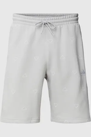 adidas Shorts mit Allover-Label-Print in , Größe S