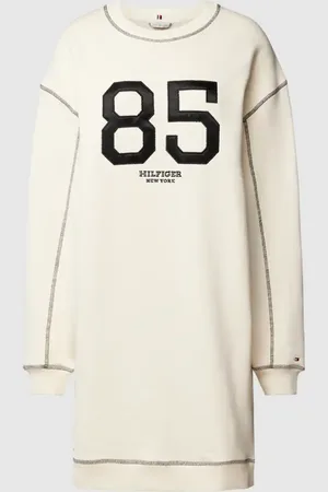 Tommy Hilfiger Knielanges Sweatkleid mit Patches Modell 