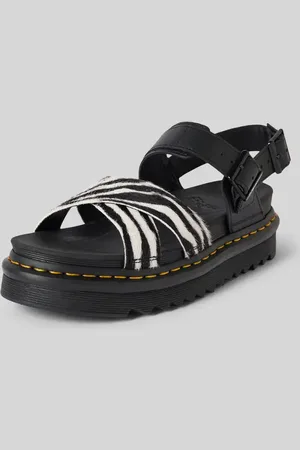 Dr. Martens Plateau-Sandale mit Animal-Print Modell 