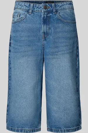 Noisy May Loose Fit Bermudas Modell 