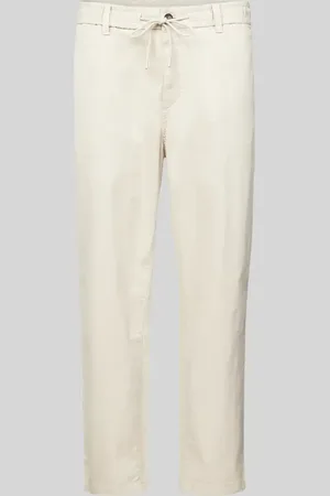 HUGO BOSS Tapered Fit Chino mit elastischem Bund in , Größe 102