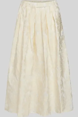 Max Mara Midirock mit Strukturmuster Modell 
