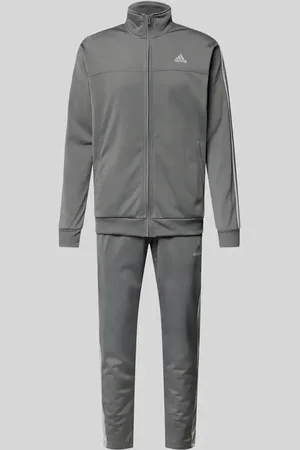 adidas Tapered Leg Sweatanzug mit Label-Stitching in , Größe S