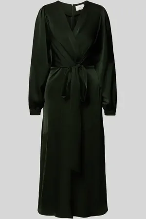Neo Noir Midikleid mit Nahtreißverschluss Modell 