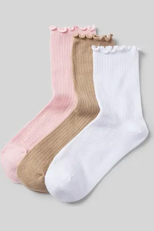 Pieces® Socken mit Baumwoll-Anteil und Rüschen Modell 