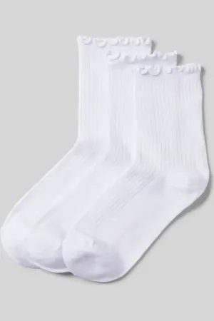 Pieces® Socken mit Baumwoll-Anteil und Rüschen Modell 
