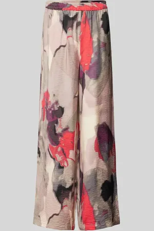 Y.A.S High Waist Hose in Crinkle-Optik Modell 