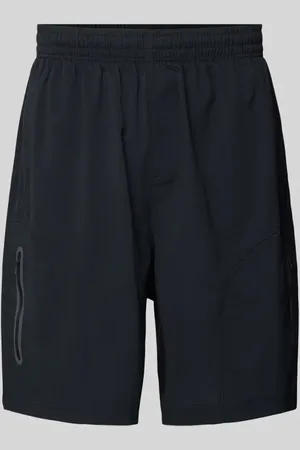 Under Armour Relaxed Fit Shorts mit Reißverschlusstaschen Modell 