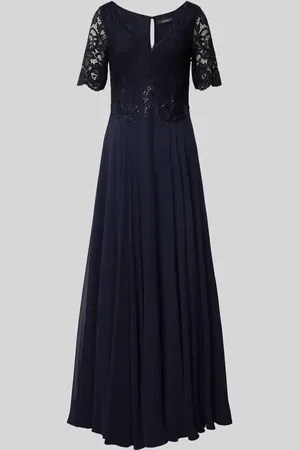 Vera Mont Abendkleid mit Spitzenbesatz in , Größe 38