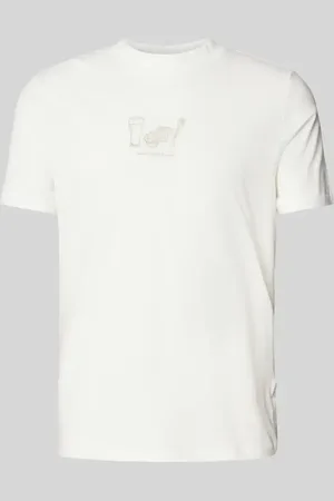 Blend T-Shirt mit Label-Stitching Modell 