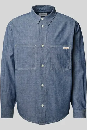 Calvin Klein Regular Fit Freizeithemd mit Label-Detail Modell 