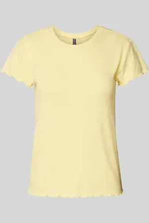 Pieces® Slim Fit T-Shirt in Rippoptik Modell 