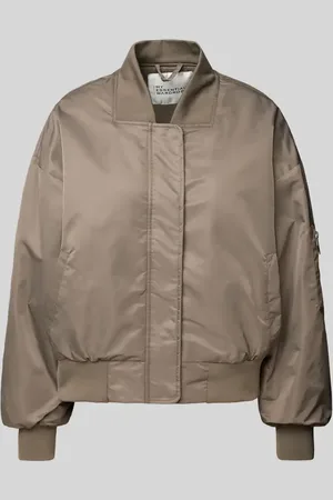 My Essential Wardrobe Bomberjacke mit Leistentaschen Modell 