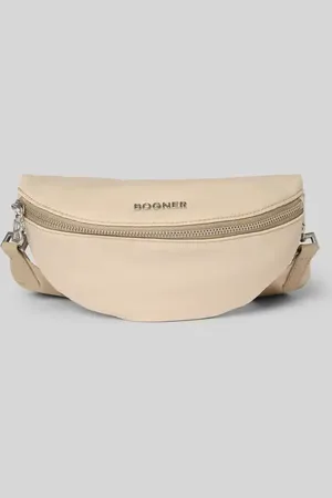 Bogner Umhängetasche mit Label-Applikation Modell 