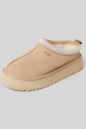 UGG Slides mit Zugschlaufe Modell 