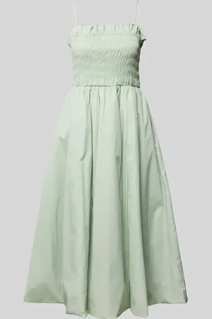 Amy Lynn Knielanges Cocktailkleid mit Smok-Details Modell 
