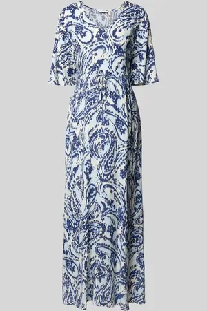 B YOUNG Maxikleid mit V-Ausschnitt Modell 