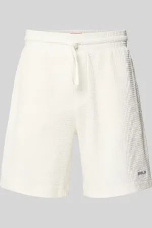 HUGO BOSS Regular Fit Sweatshorts mit Strukturmuster Modell 