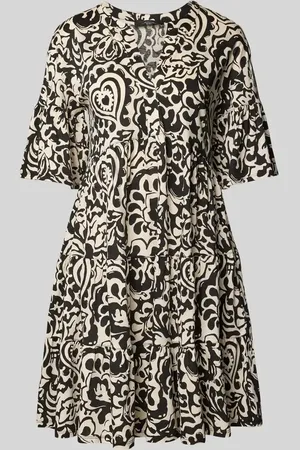 Max Mara Knielanges Kleid mit Tunikakragen Modell 