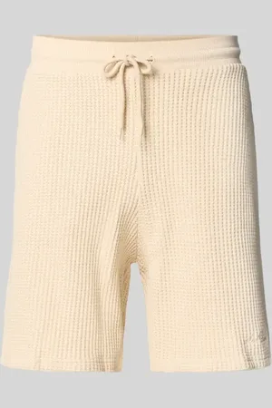 Les Deux Regular Fit Sweatshorts mit Strukturmuster Modell 
