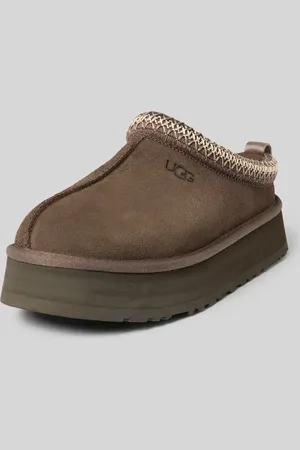 UGG Slides mit Zugschlaufe Modell 