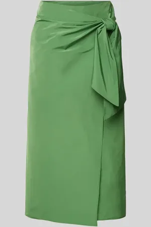 Max Mara Wickelrock mit Knotendetail Modell 