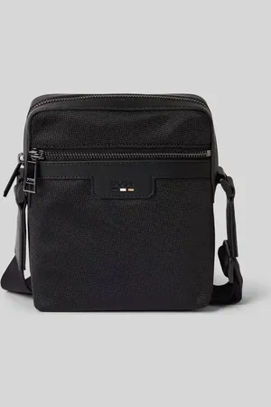 HUGO BOSS Umhängetasche mit Label-Badge Modell 