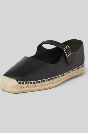 Castaner Ballerinas mit Dornschließe Modell 