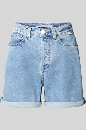 Armedangels Regular Fit Jeansshorts mit Label-Detail Modell 