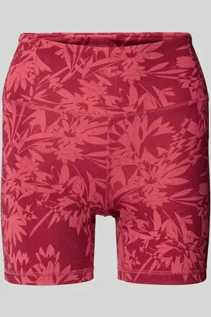 PUMA Super Skinny Fit Shorts mit breitem Bund Modell 