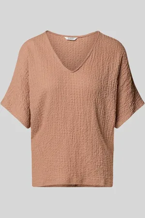 B YOUNG T-Shirt mit V-Ausschnitt Modell 