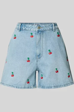 Review Jeansshorts mit Stitchings und Eingrifftaschen in , Größe L