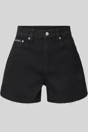 Calvin Klein Mom Fit Jeansshorts mit ausgefranstem Saum in , Größe 25