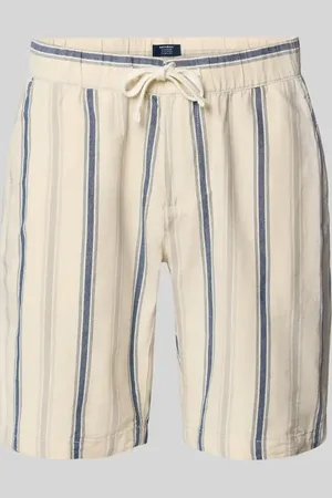 McNeal Regular Fit Shorts mit Gesäßtasche in , Größe L