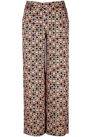 Anna Aura Hose