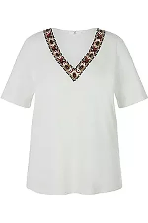 Emilia Lay V-Shirt