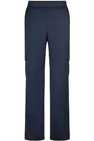 Emilia Lay Hose
