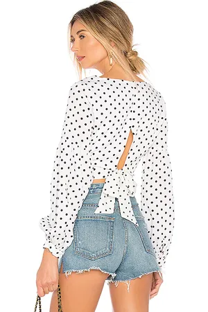 superdown CROPPED-BLUSE TIE BACK in . Size S, XS.