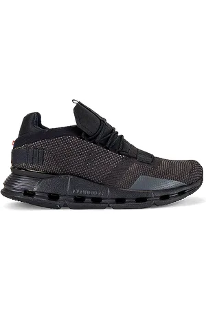 On Running SNEAKERS CLOUDNOVA in . Size 8.5.