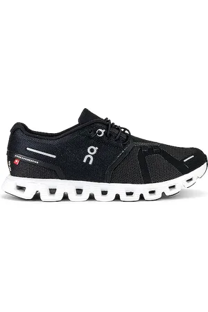 On Running SNEAKERS CLOUD 5 in . Size 11.5, 13.