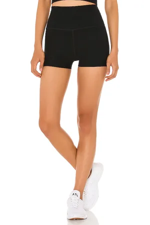 Beyond Yoga BIKER-SHORTS in . Size M, S, XL, XS.