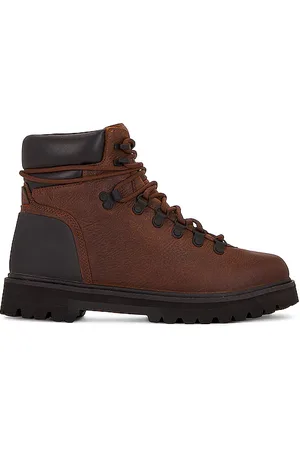 G.H. Bass BOOTS IM HIKER-STIL in . Size 9.