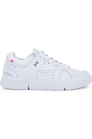 On Running SNEAKERS THE ROGER CLUBHOUSE in . Size 10.5, 11, 11.5, 12, 13, 7, 8, 8.5, 9, 9.5.