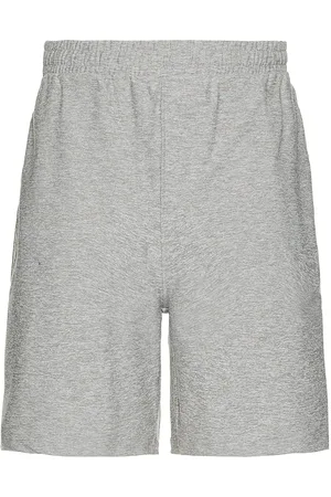 Beyond Yoga SHORTS in . Size XL/1X.