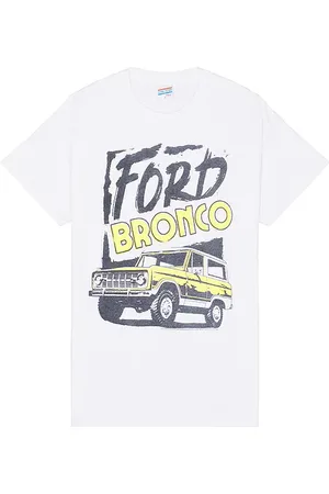 Junk Food SHIRT in . Size M.