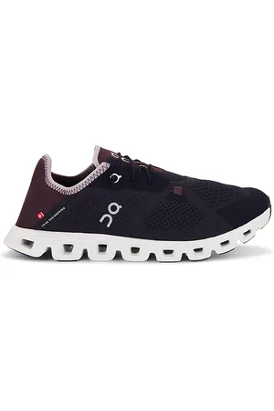 On Running SNEAKERS CLOUD 5 COAST in . Size 8.5.