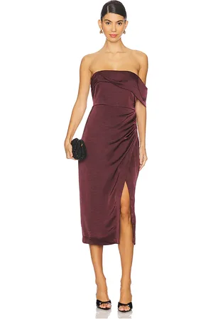 ASTR KLEID GWYNERIA in . Size M, S, XL, XS.