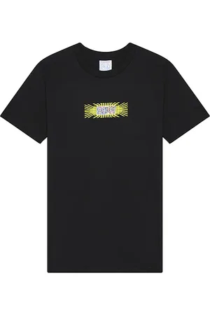 Sci-Fi Fantasy SHIRT CHIP in . Size M, S, XL/1X.