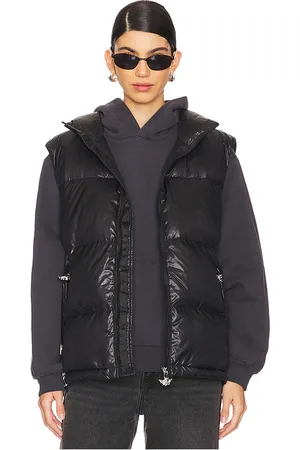 Boys Lie WESTE LOGO PUFFER in . Size XL/XXL, XS/S.